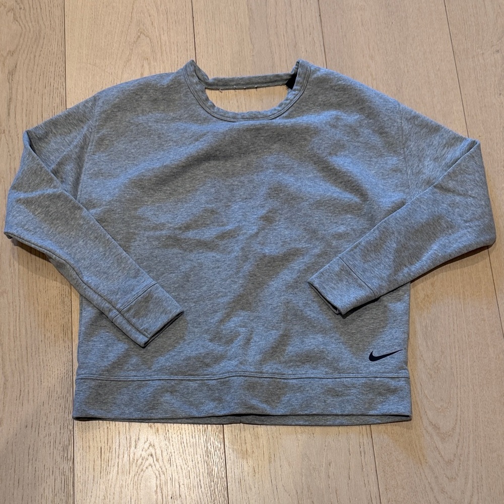 Nike Women's Heather Gray Crew Neck Sweatshirt